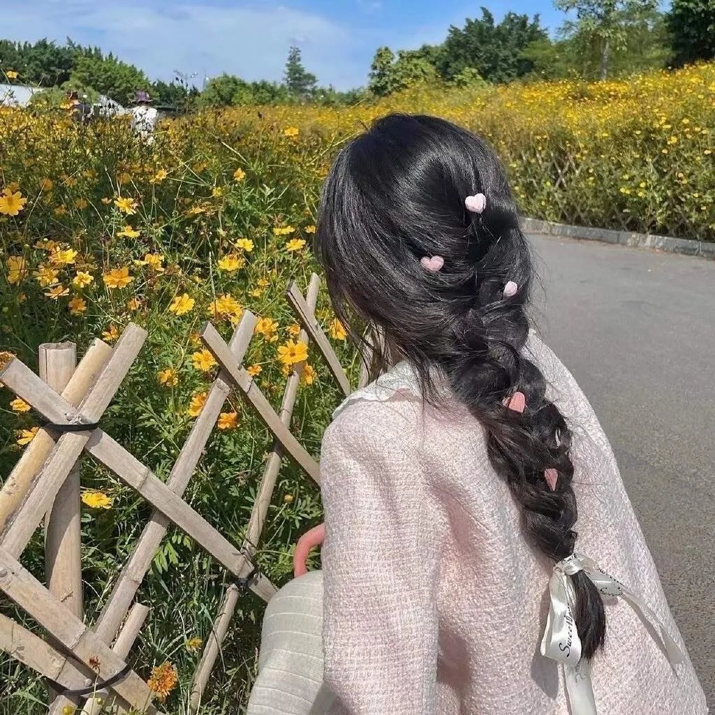 泪光闪闪